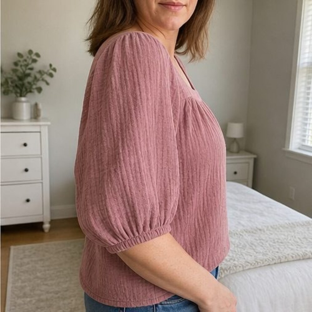 Rust Lace Trim Top - Picture 3 of 6